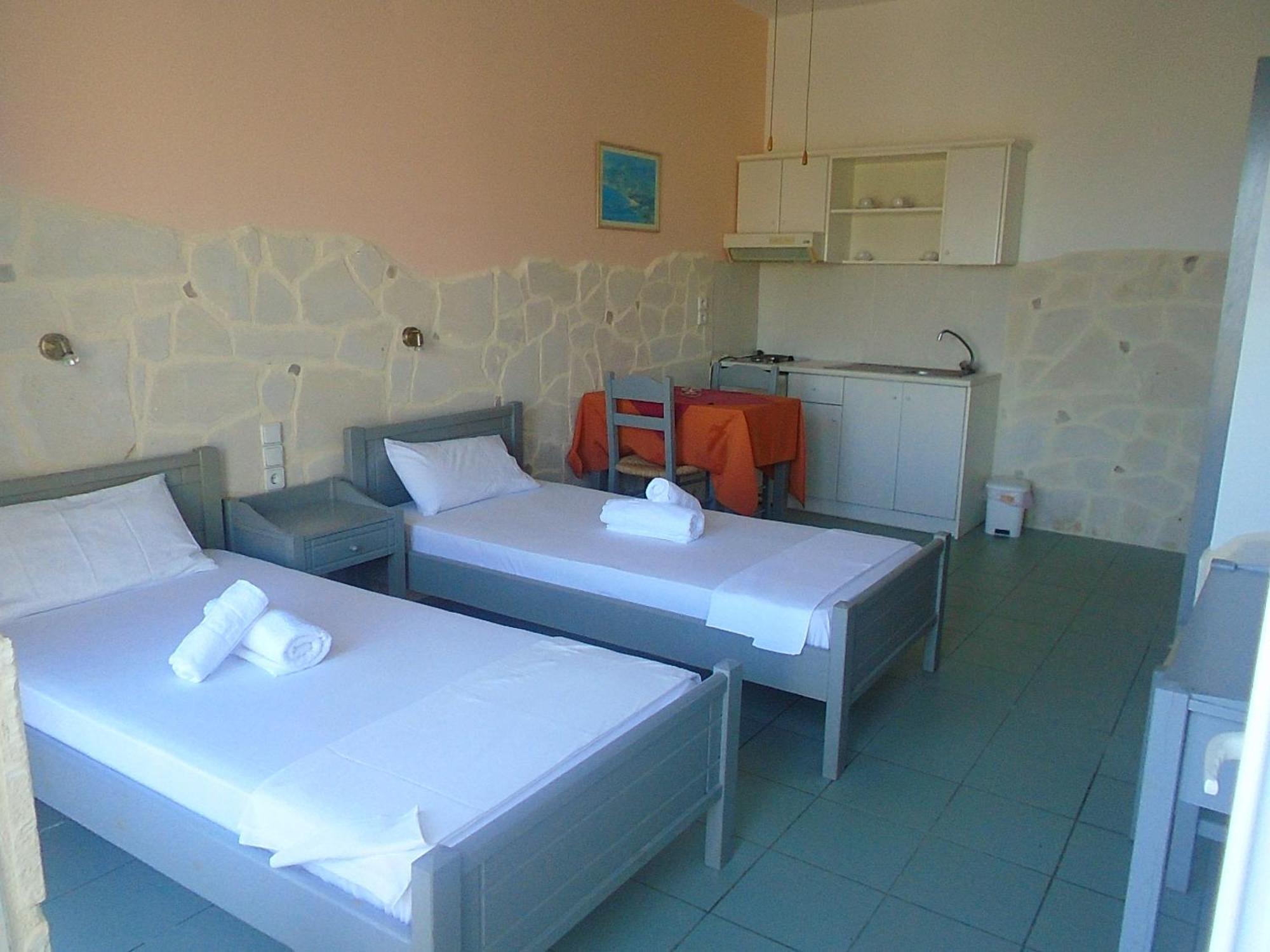 Irida Aparthotel Джорджополис Стая снимка