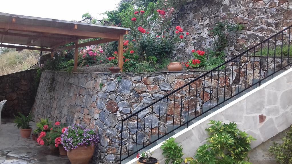Irida Aparthotel Джорджополис Екстериор снимка