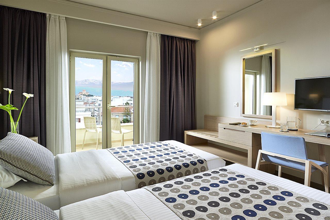 Irida Aparthotel Джорджополис Екстериор снимка